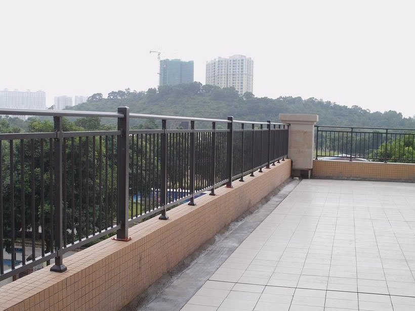 Galvanized Steel Fence